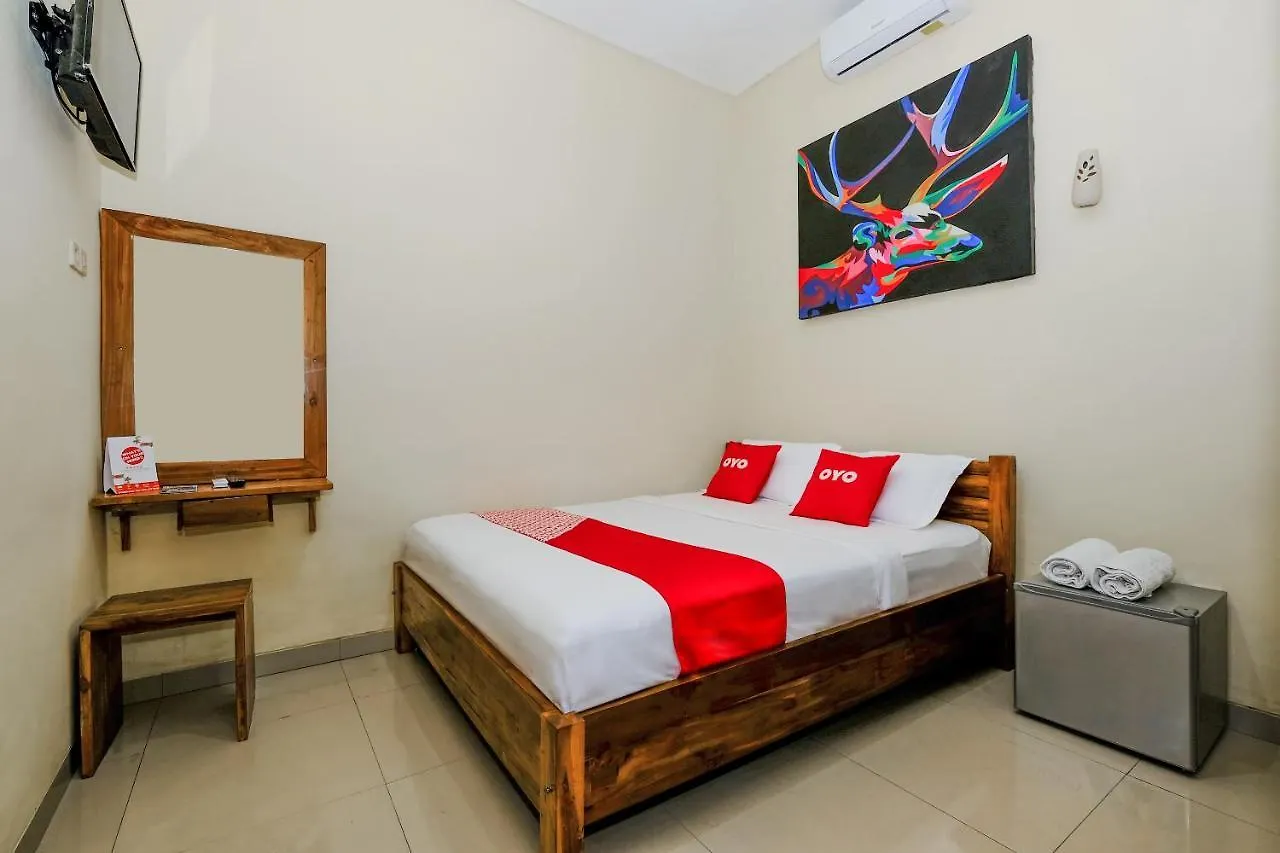Oyo 3771 Kubu Alvian Guest House Denpasar